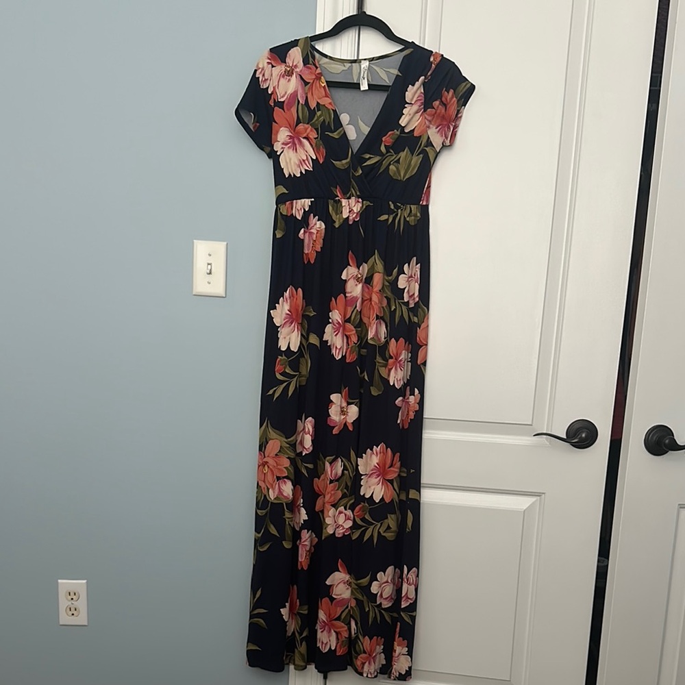 Navy and Pink Flutter Sleeve V-Neck Maxi Sundress